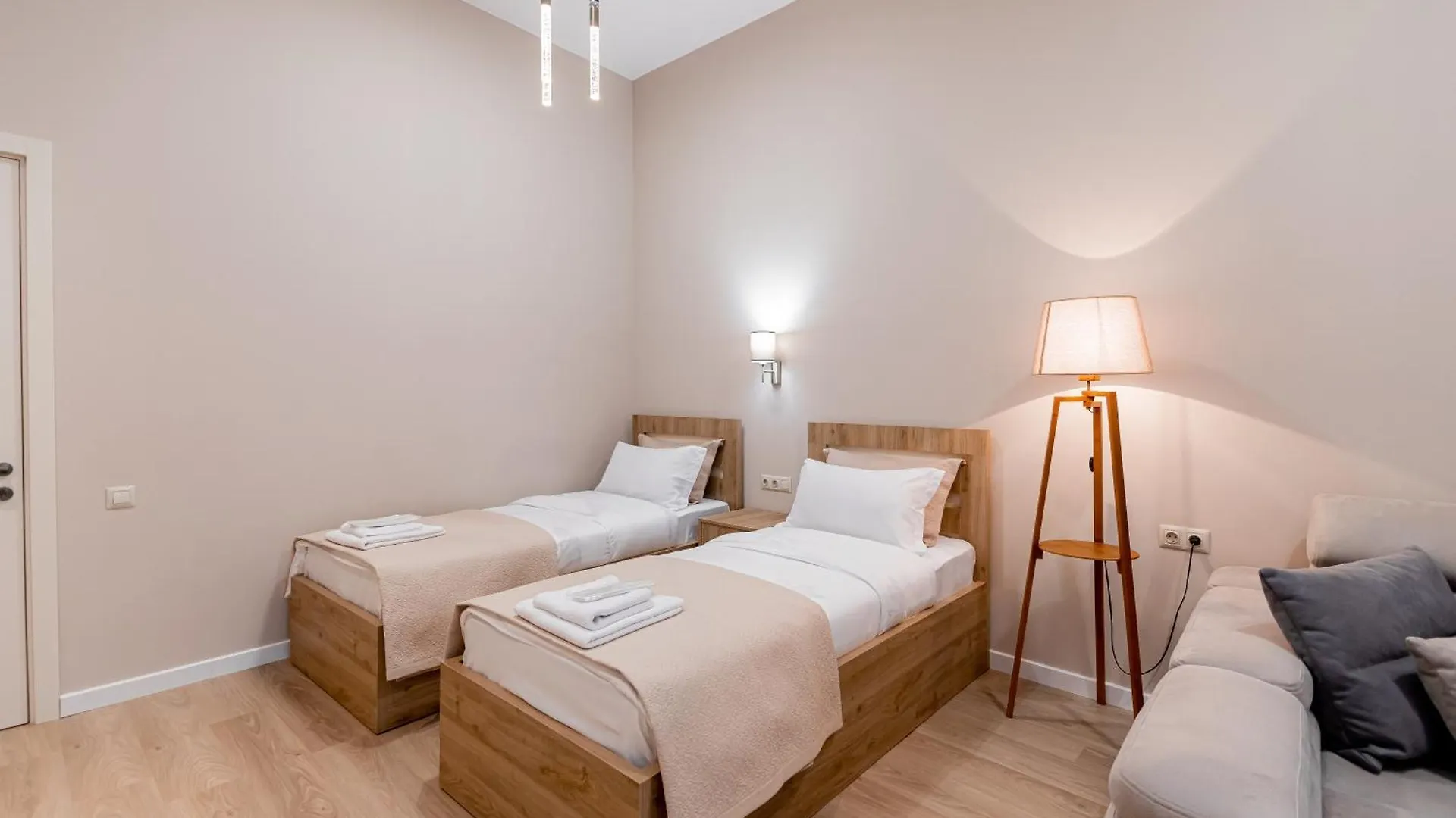 Apartment In Old City Center Тбилиси