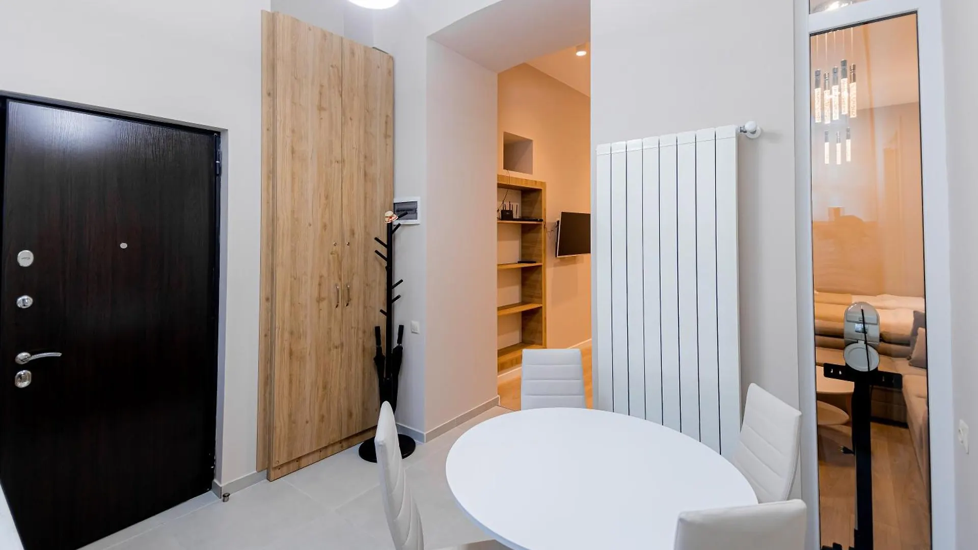 Apartment In Old City Center Тбилиси