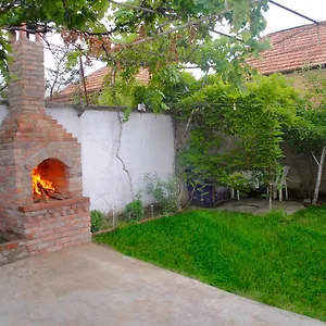  Апартаменты Big Three In Avlabari, Old
